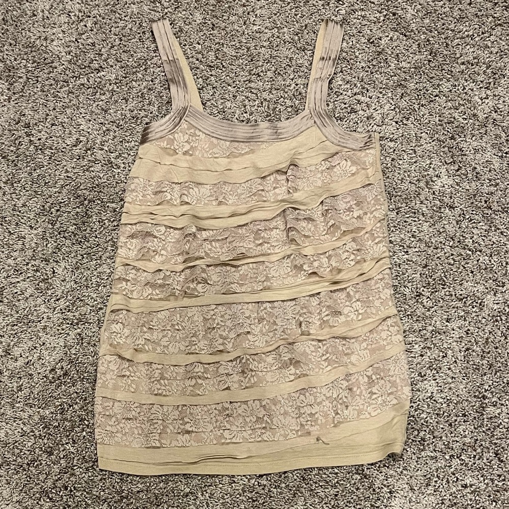 Express tank top, lace, taupe colored.